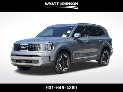 Used 2023 Kia Telluride EX w/ EX Captain's Chair Package