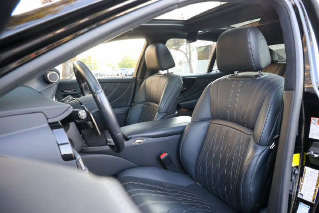 Used 2021 Lexus LS 500 AWD w/ Interior Upgrade Package image 33
