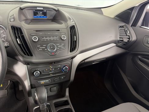 Used 2017 Ford Escape S FWD image 4