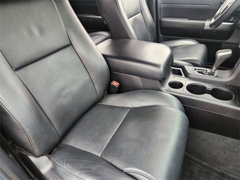 Used 2019 Toyota Sequoia TRD Sport image 11