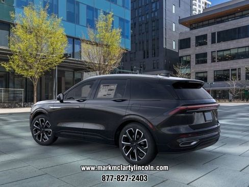 New 2026 Lincoln Nautilus Reserve image 4