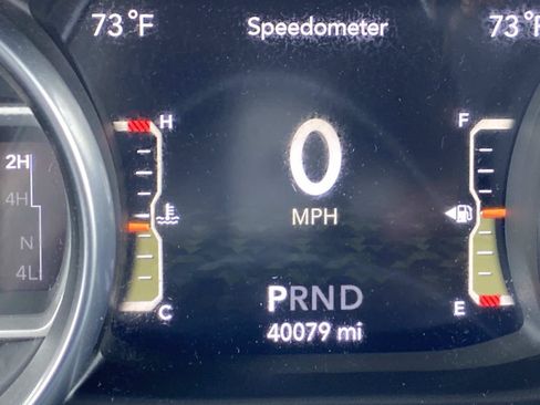 Used 2023 Jeep Wrangler Unlimited Sahara AWD/4WD image 32