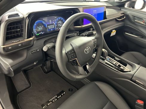 New 2026 Toyota Crown AWD/4WD image 12