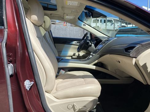 Used 2018 Lincoln MKZ Reserve w/ Climate Package AWD/4WD image 19