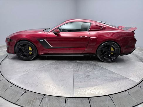 Used 2019 Ford Mustang Coupe RWD image 8