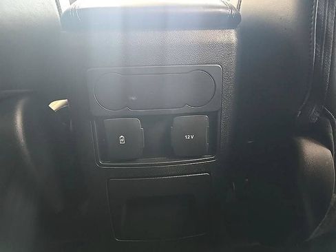 Used 2023 Ford Explorer XLT w/ Equipment Group 202A AWD/4WD image 36