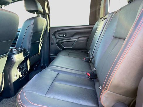 Used 2023 Nissan Titan PRO-4X w/ Pro-4x Convenience Package AWD/4WD image 24