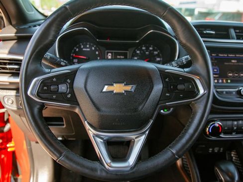Used 2022 Chevrolet TrailBlazer ACTIV FWD image 17