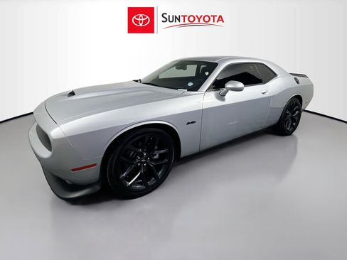 Used 2023 Dodge Challenger R/T w/ Blacktop Package RWD image 9