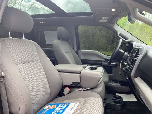 Used 2018 Ford F150 XLT w/ Equipment Group 302A Luxury AWD/4WD image 13