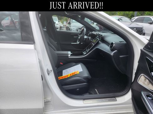Used 2024 Mercedes-Benz C 300 4MATIC Sedan image 9