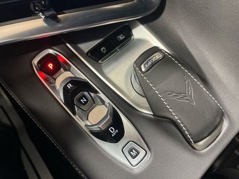 Used 2021 Chevrolet Corvette Stingray Preferred Cpe w/ Z51 Performance Package image 20