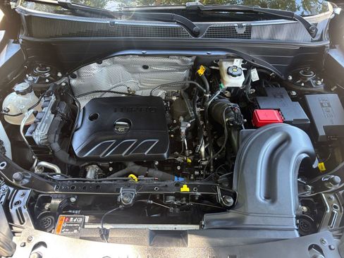 Used 2025 Chevrolet TrailBlazer LT FWD image 33