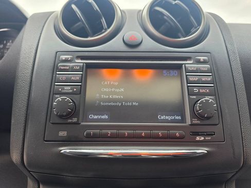 Used 2013 Nissan Rogue SV w/ Premium Pkg FWD image 38