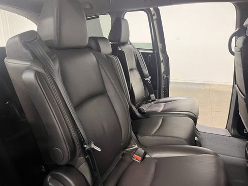 Used 2018 Honda Odyssey Touring image 14
