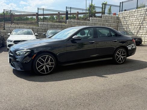 Used 2023 Mercedes-Benz E 350 4MATIC Sedan image 4