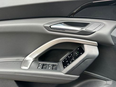 New 2025 Audi Q5 Premium image 10