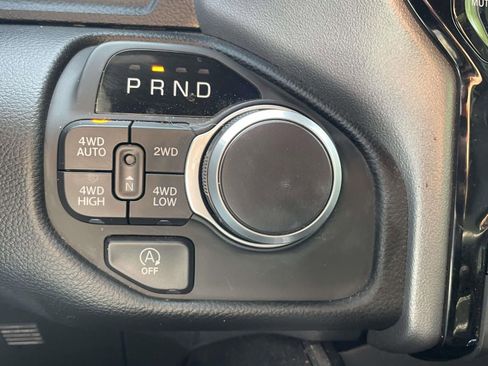 Used 2025 RAM 1500 Big Horn AWD/4WD image 21