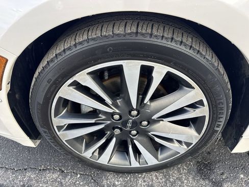 Used 2019 Lincoln MKZ Reserve image 31