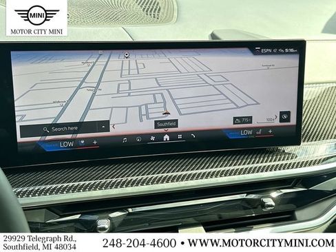 Used 2025 BMW X7 M60i AWD/4WD image 36