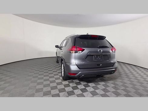 Used 2020 Nissan Rogue S w/ Special Edition Package FWD image 42