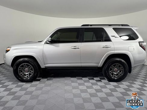 Used 2020 Toyota 4Runner TRD Off-Road Premium w/ Moonroof Package AWD/4WD image 13