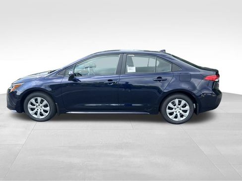 New 2026 Toyota Corolla LE FWD image 2