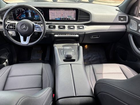 Used 2022 Mercedes-Benz GLE 350 w/ Premium Package image 10