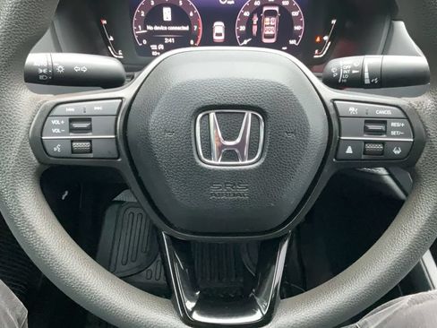 Used 2023 Honda Accord EX image 14