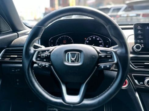 Used 2020 Honda Accord Sport image 13