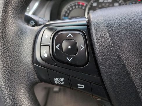 Used 2015 Toyota Camry LE FWD image 22