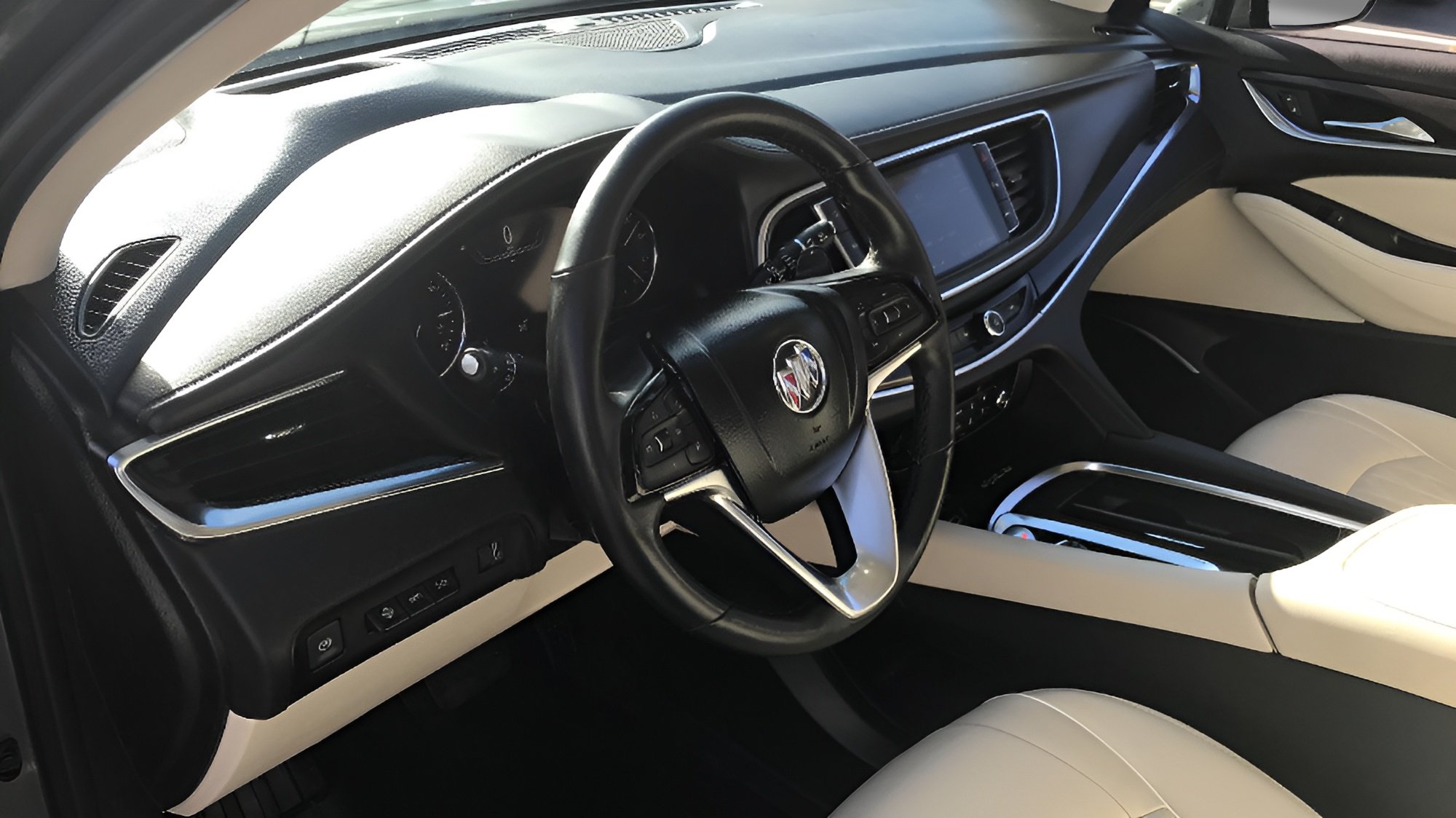 Certified 2022 Buick Enclave Avenir w/ Avenir Technology Package AWD/4WD image 11