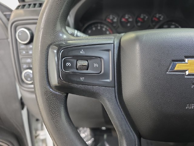 Used 2022 Chevrolet Silverado 1500 Custom AWD/4WD image 17