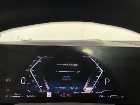 Certified 2023 BMW X7 xDrive40i w/ M Sport Package image 14