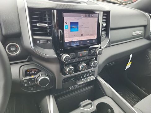 New 2026 RAM 1500 4x4 Crew Cab image 12