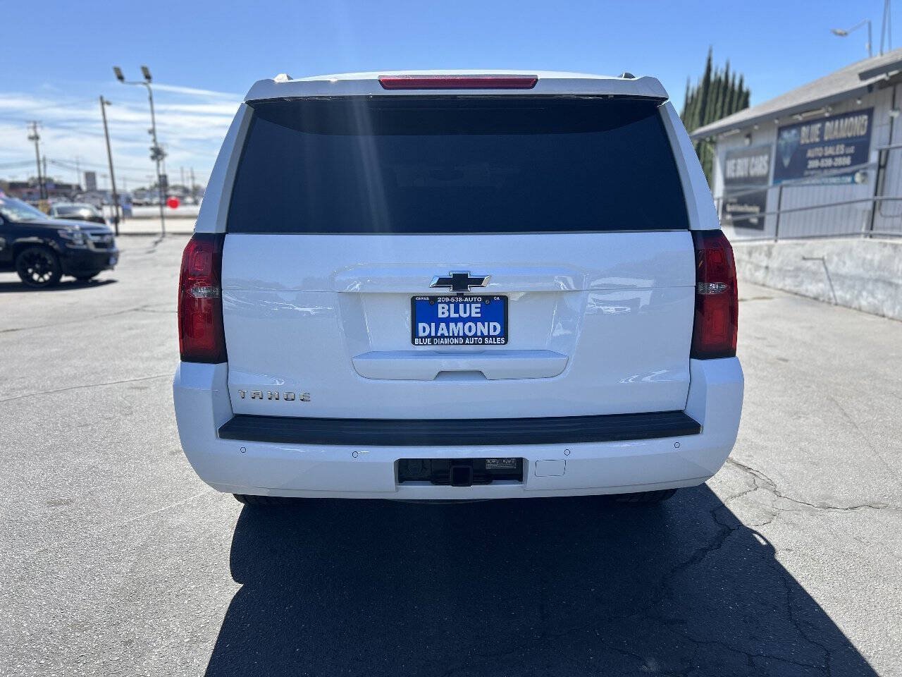 Used 2018 Chevrolet Tahoe LS w/ Max Trailering Package RWD image 5