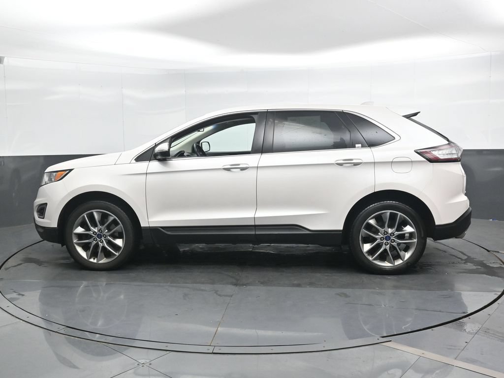 Used 2016 Ford Edge Titanium w/ Equipment Group 301A AWD/4WD image 9