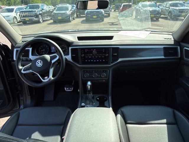 Used 2021 Volkswagen Atlas SE w/ Panoramic Sunroof Package AWD/4WD image 18