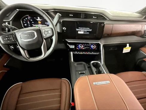 New 2026 GMC Sierra 2500 Denali Ultimate w/ Max Trailering Package AWD/4WD image 6