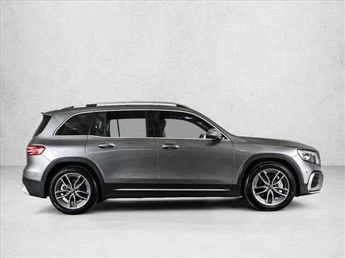 Used 2026 Mercedes-Benz GLB 35 AMG 4MATIC image 4