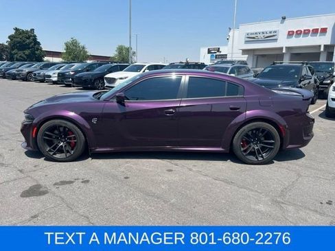 Used 2020 Dodge Charger SRT Hellcat w/ Harman/Kardon Audio Group RWD image 2