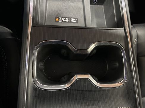 Certified 2024 GMC Acadia Elevation image 17