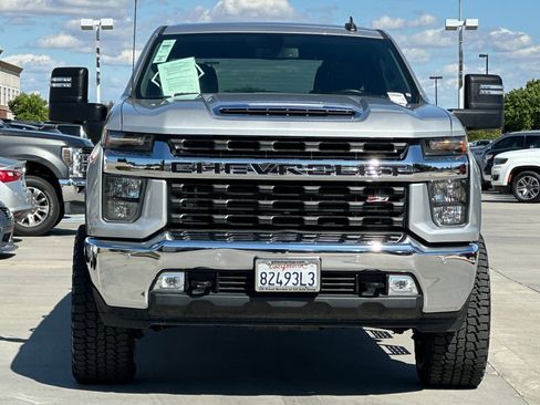 Used 2022 Chevrolet Silverado 2500 LT w/ All Star Edition AWD/4WD image 9
