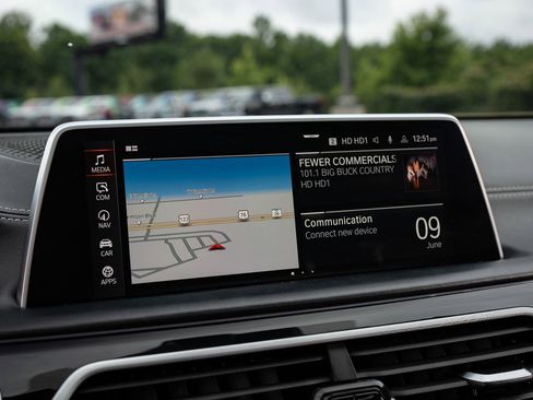 Used 2020 BMW ALPINA B7 xDrive AWD/4WD image 60