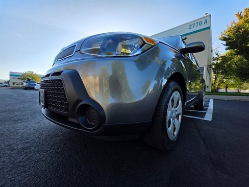 Used 2015 Kia Soul image 40
