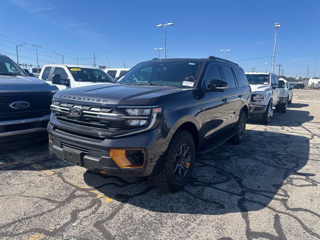Used 2025 Ford Expedition Tremor AWD/4WD image 1