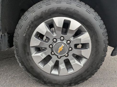 New 2026 Chevrolet Silverado 2500 LT image 18