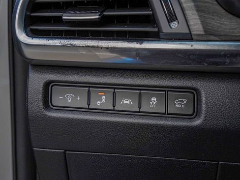 Certified 2022 Kia Telluride SX w/ SX Prestige Package image 23