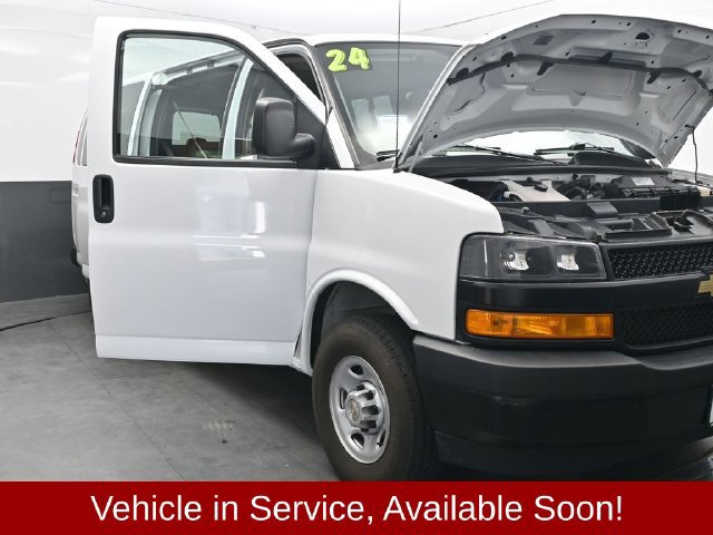 Used 2024 Chevrolet Express 3500 LS RWD image 38