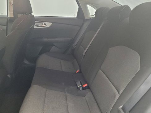 Used 2023 Kia Forte LXS image 18